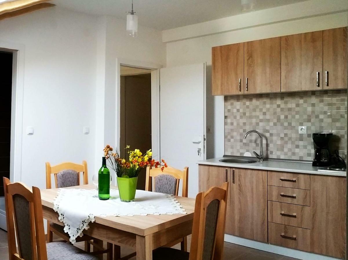Apartmani Marijana シベニク エクステリア 写真