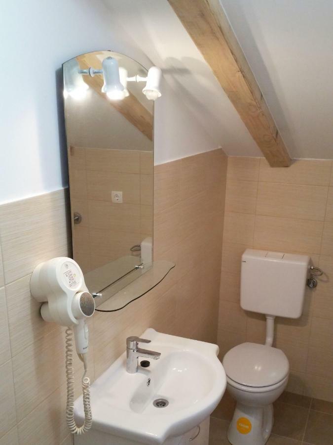 Apartmani Marijana シベニク エクステリア 写真